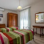 Family House 1.1